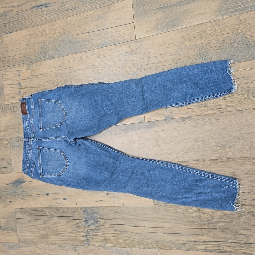 HOLLISTER | Curvy Mid-Rise Super Skinny | Denim Distressed Jeans | Size 9R (W29) - Picture 6 of 12